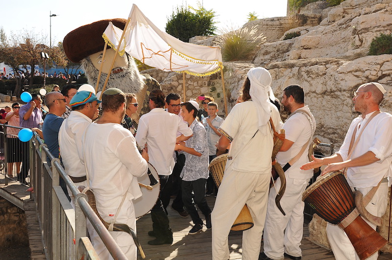 מתופפים בכותל