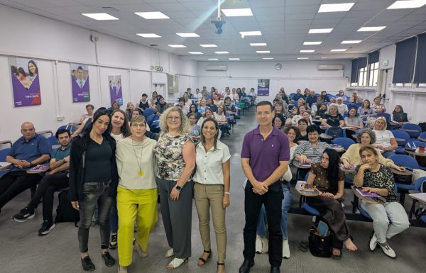 המכללה האקדמית רמת גן בשיתוף פעולה פורץ דרך: הכשרת אנשי רווחה וגריאטריה לסיעוד