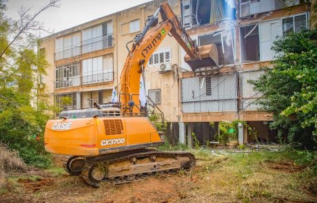 קרדן נדל"ן הרסה שלושה בניינים בשכונת הבילויים ברמת גן