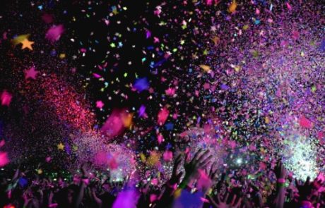 אביזרים למסיבות – הפכו את האירוע שלכם לבלתי נשכח