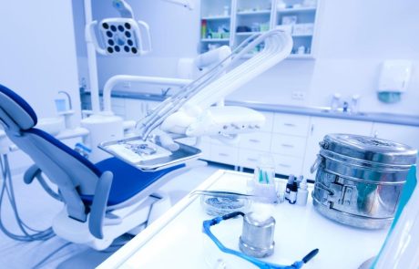 אלטרנטיבה ברורה ואסתטית יותר של טיפול יישור שיניים