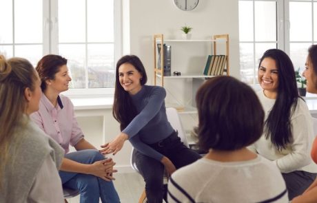 הדרך להגשמת מטרות: אימון אישי, משמעות החיים וסדנאות לאירגונים