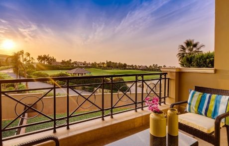 הוספת מרפסות תלויה ומדרגות ברזל חוץ לבית