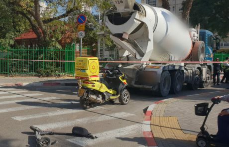 שוב תאונת דרכים, שוב הולכת רגל: בת 40 במצב קשה לאחר שנפגעה ממשאית ברמת גן